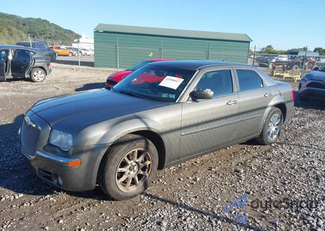 2008 Chrysler 300 Limited from USA, damaged, VIN 2C3KA33G18H230934